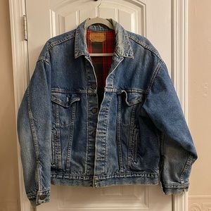 Vintage 1980s Levi’s jean jacket